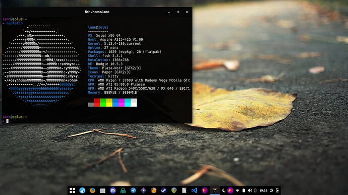 Solus OS com Budgie Desktop e Terminal Kitty